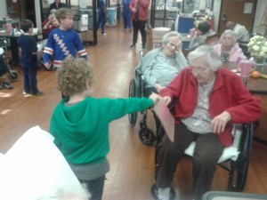 H-2015-12-13 11.37.56 